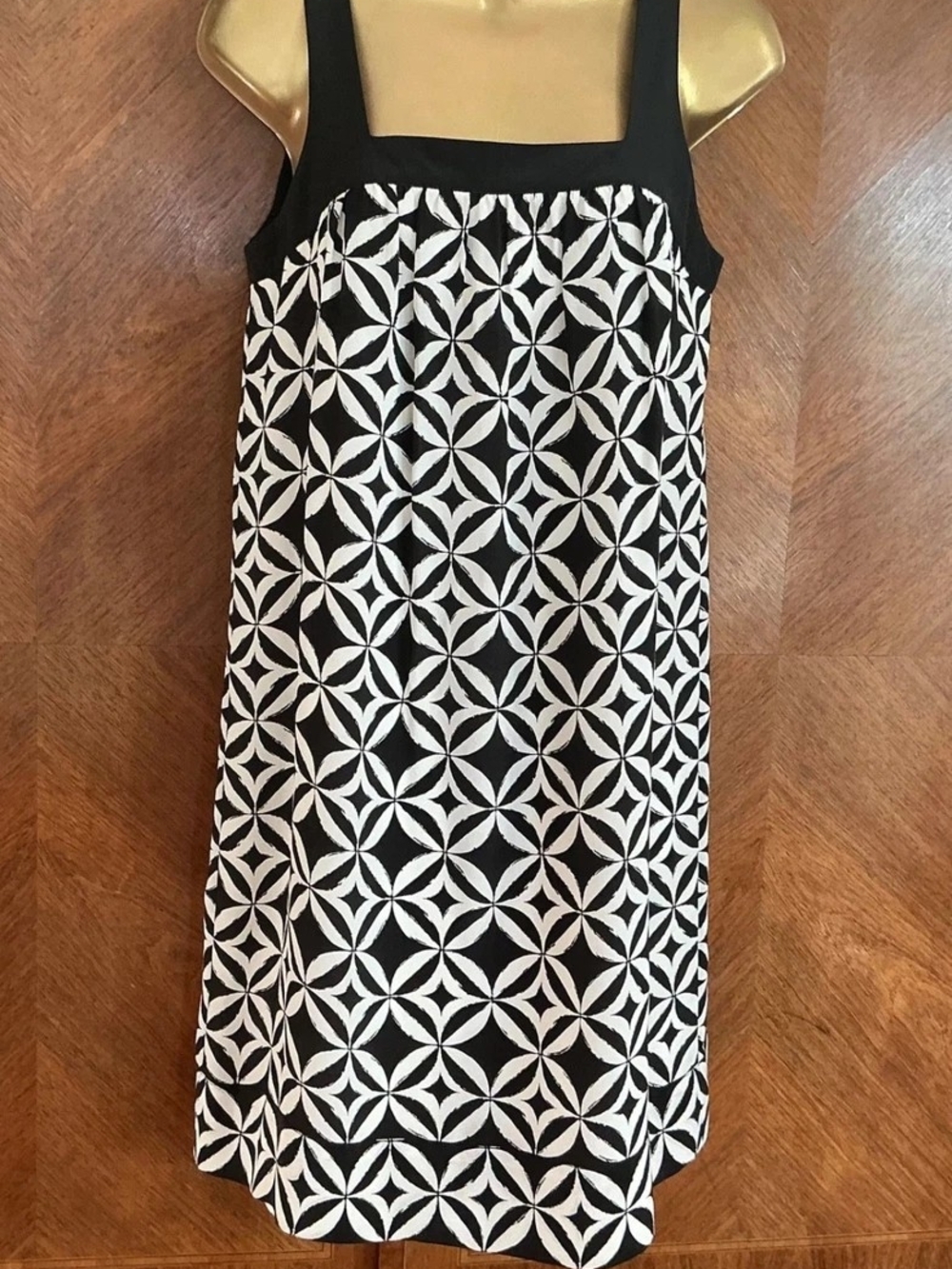 White House Black Market Black and White Geometric Midi Dress